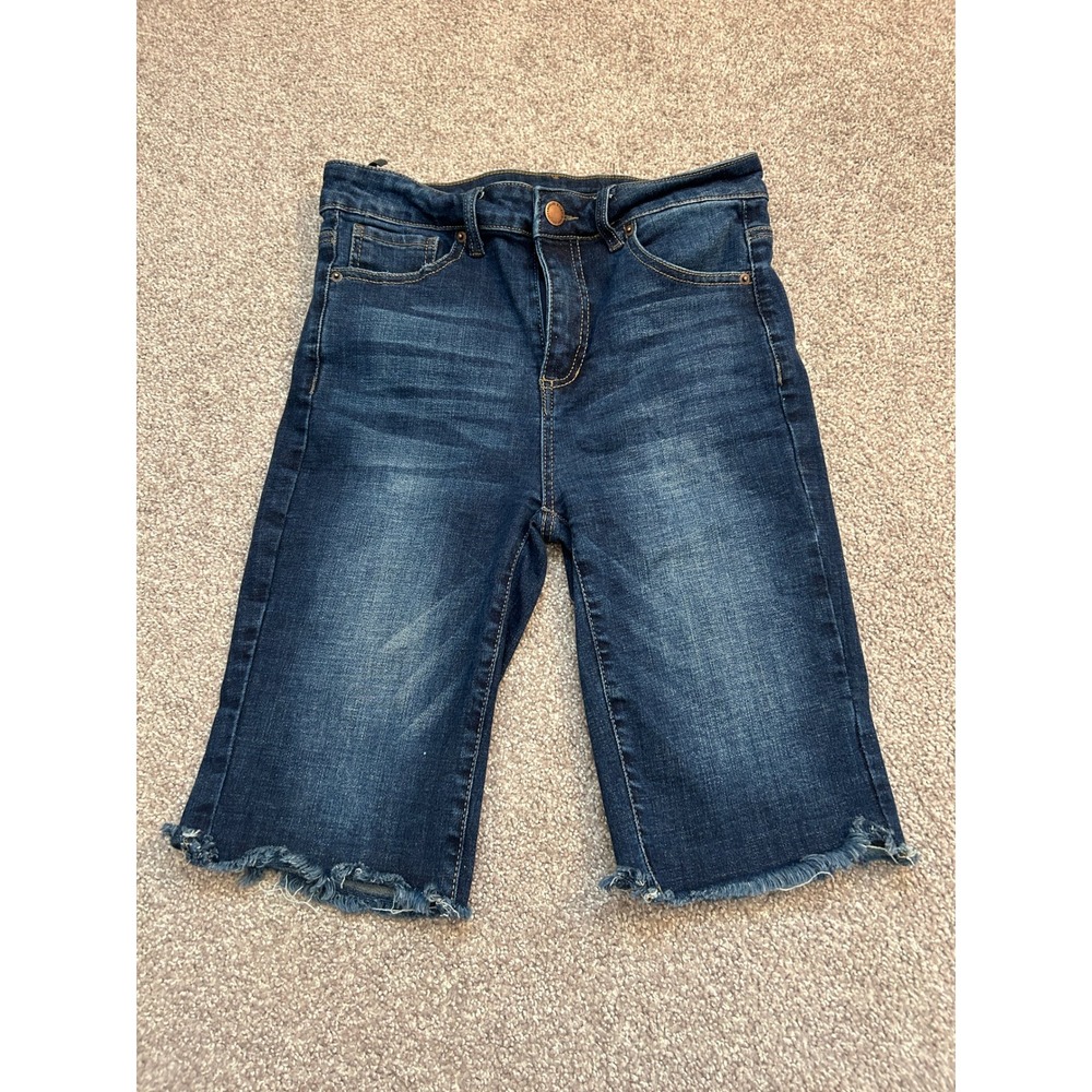 Kisen Denim Bermuda Shorts Womens Size S Dark Wash Excellent Raw Hem RDS1323